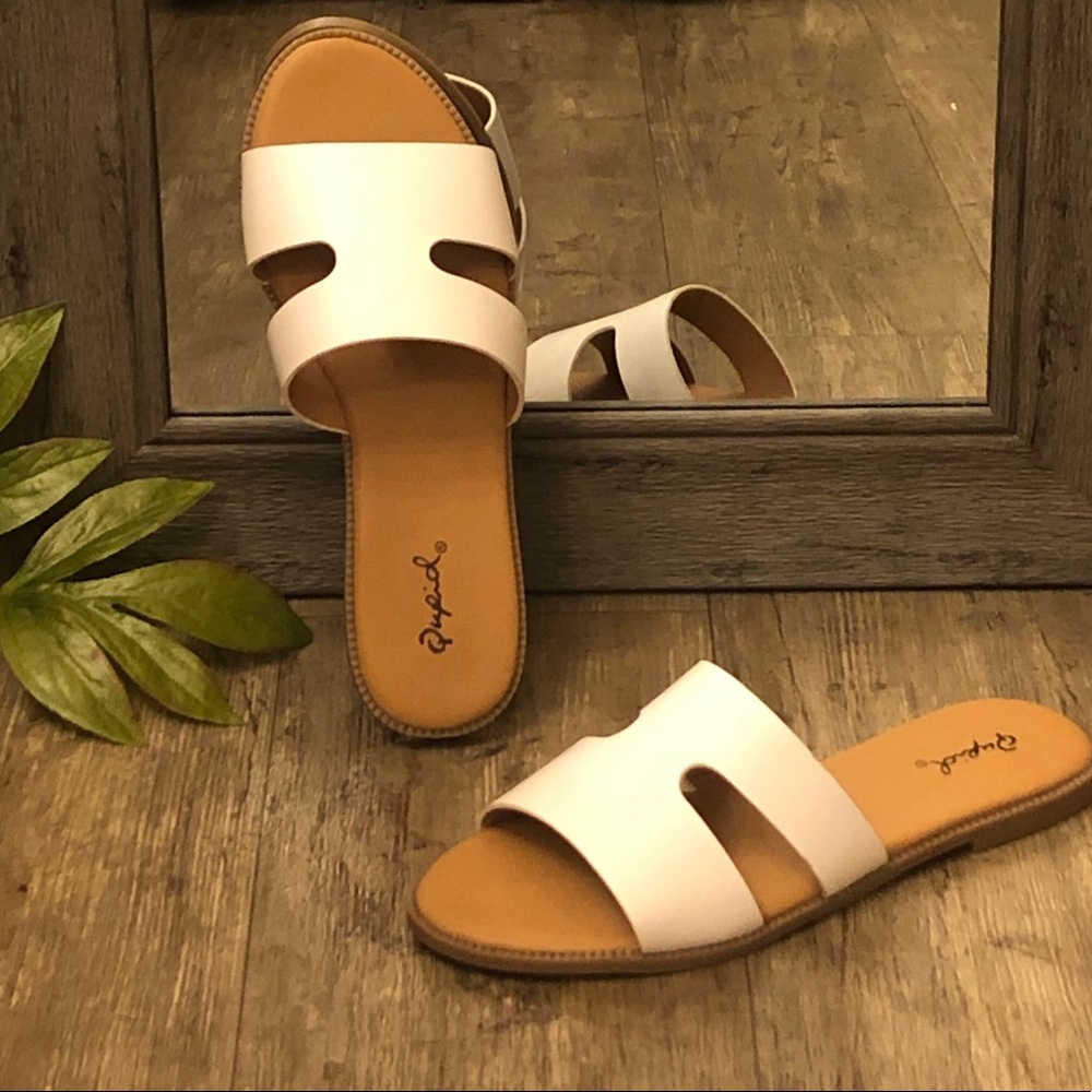 🤍☀️ NEW Best Selling H Band Slip On Sandals ☀️